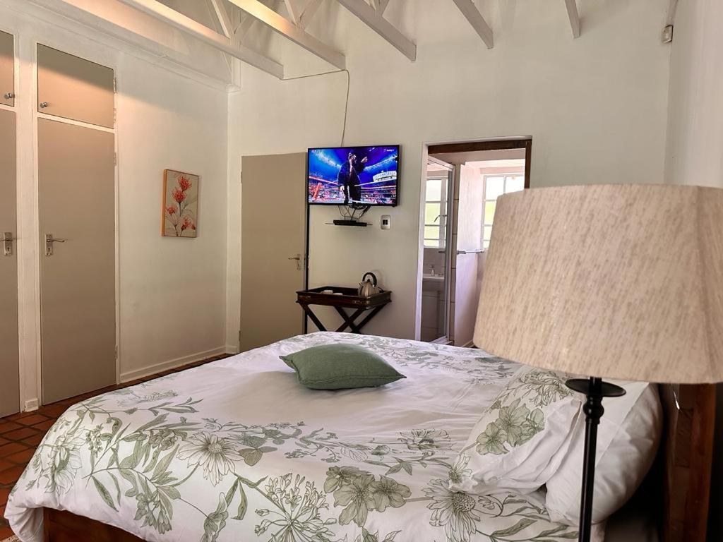 Woods Guest House มิดเดิลเบิร์ก ภายนอก รูปภาพ