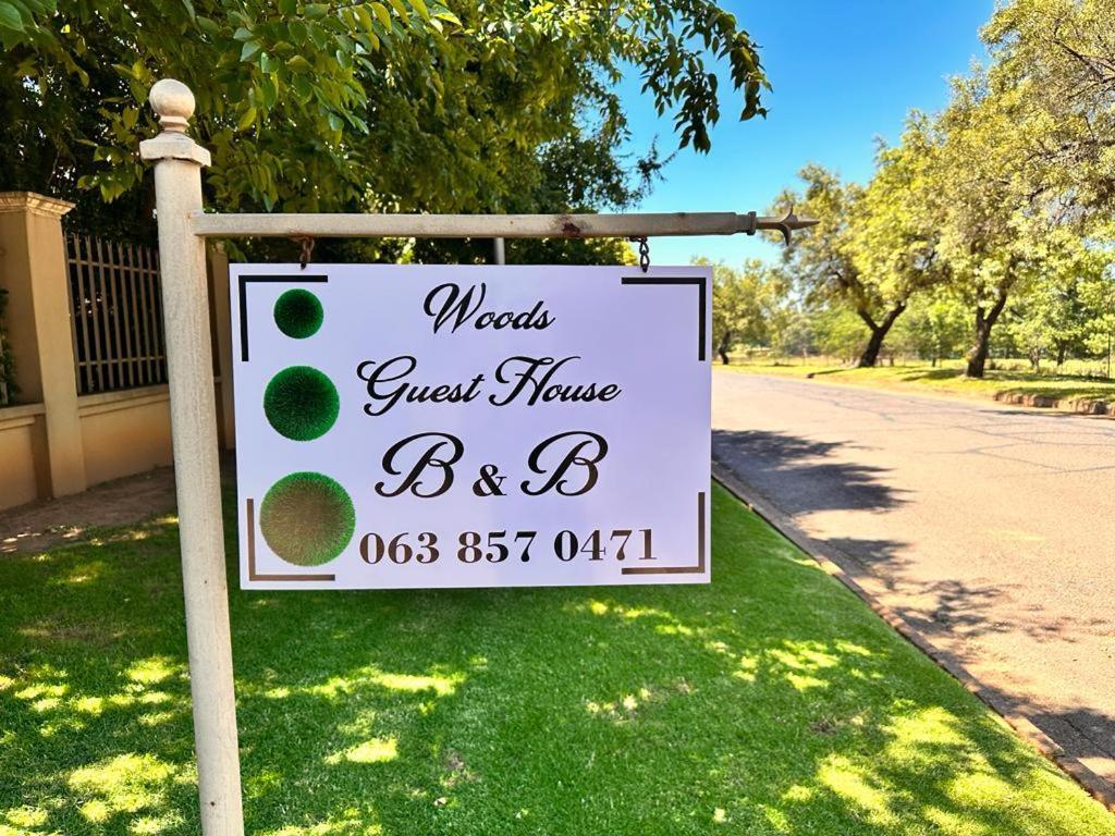 Woods Guest House มิดเดิลเบิร์ก ภายนอก รูปภาพ