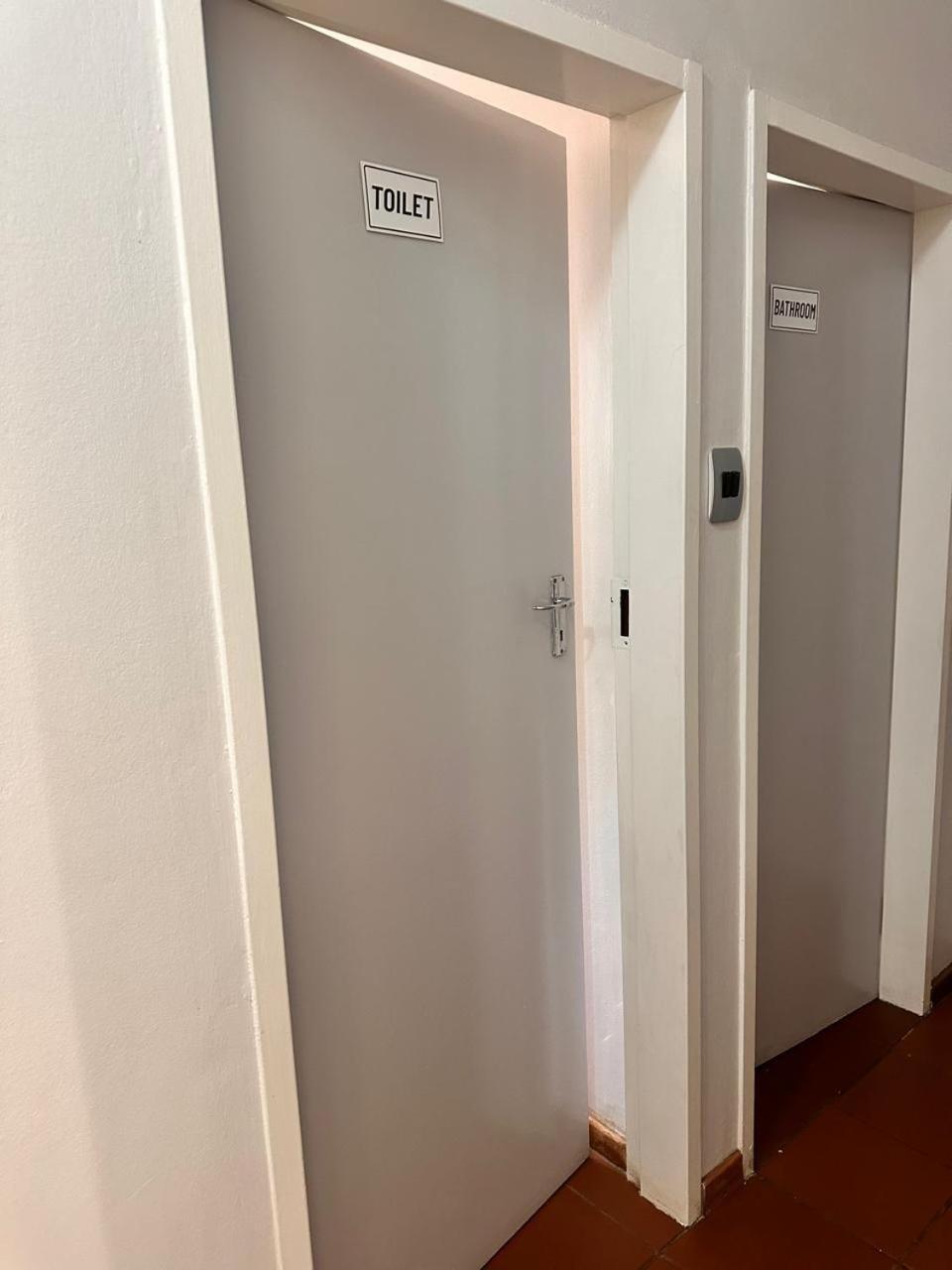 Woods Guest House มิดเดิลเบิร์ก ภายนอก รูปภาพ